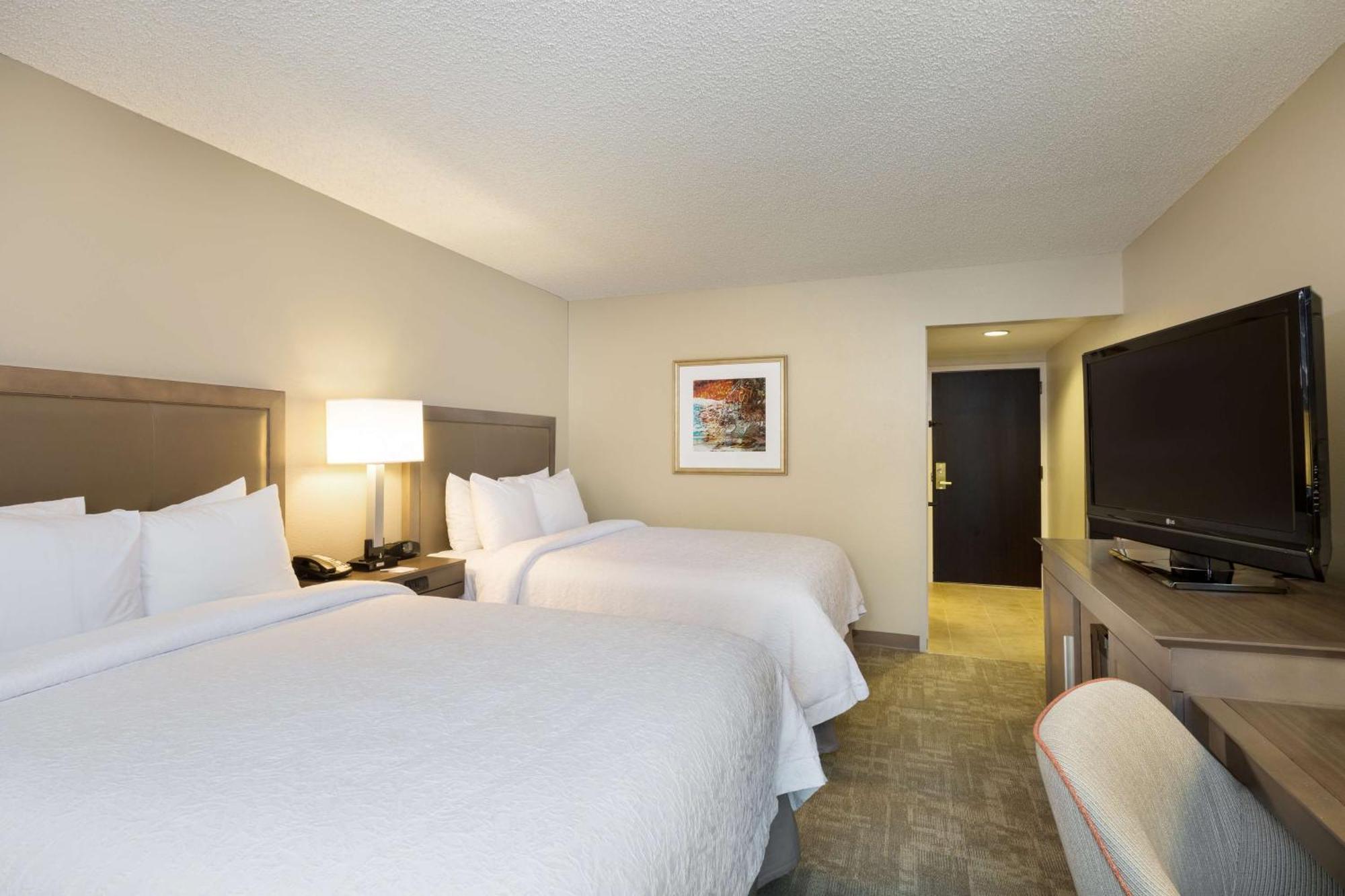 Hampton Inn Houston Near The Galleria Екстер'єр фото