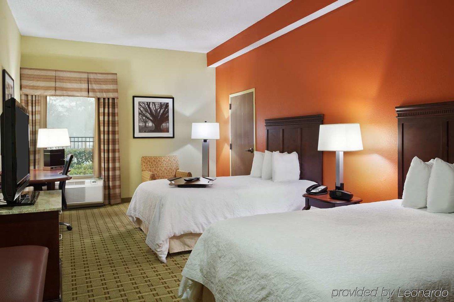 Hampton Inn Houston Near The Galleria Екстер'єр фото